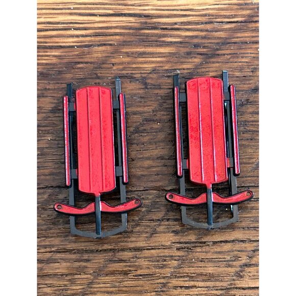 Vintage Miniature Red & Black Sled Pair For Christmas Village Or Diorama - Picture 1 of 5